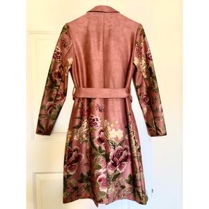 Solitaire printed suede trench